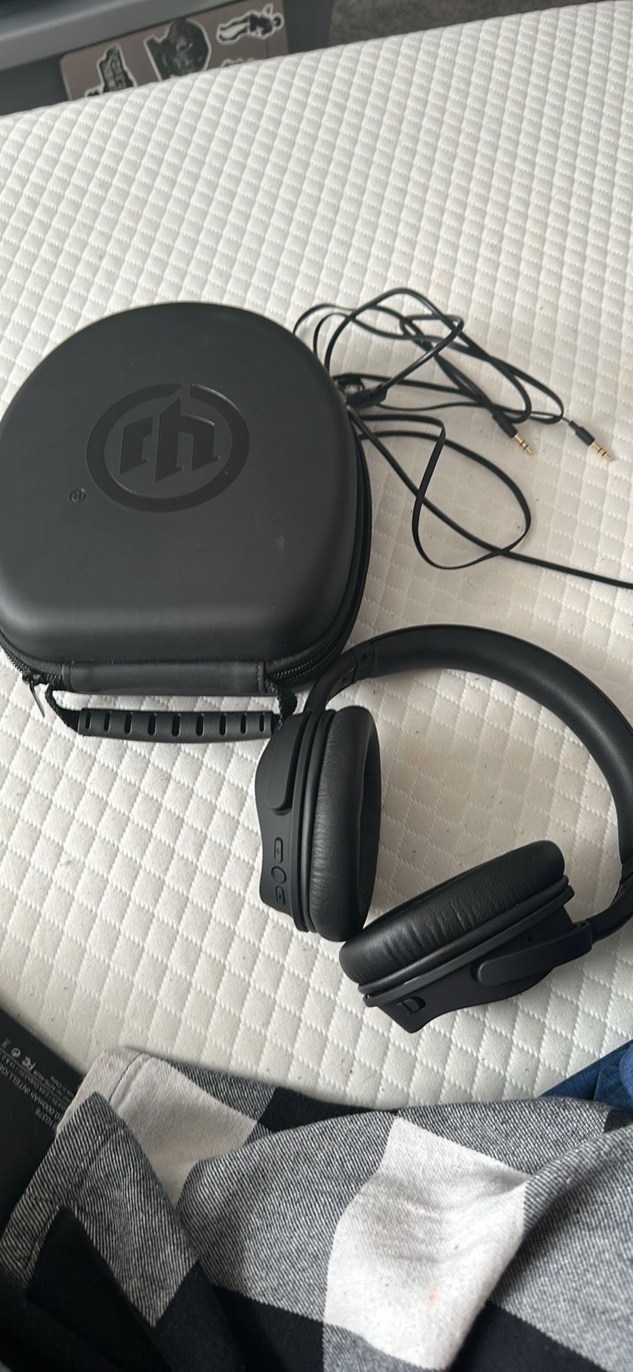 Wicked Hum900 Headphones 