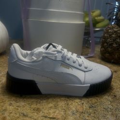 Puma Brand New Original Shoes White/bk  No Box Size 6,7 Lady 