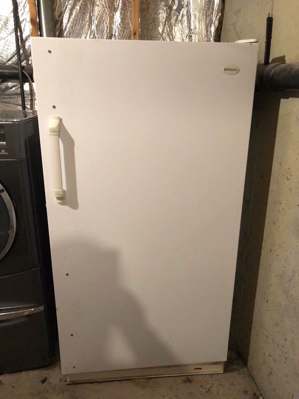 Frigidaire Stand Up Freezer for Sale in Egg Harbor Township, NJ OfferUp