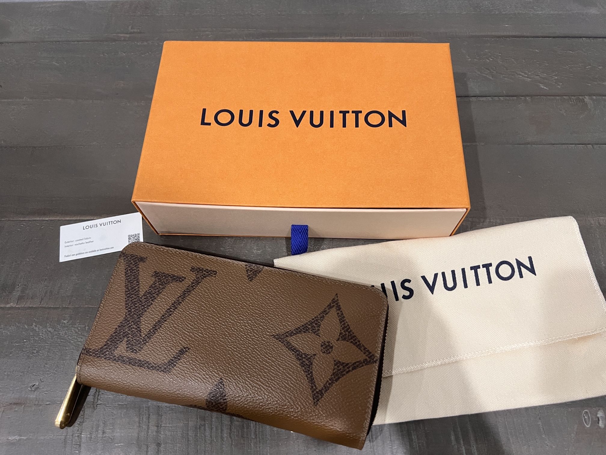 Louis Vuitton Monogram Reverse Zippy Wallet