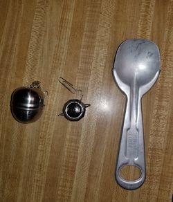 Vintage Tea Steepers x 2 and Shortening/Ice Cream Spoon