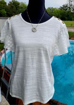 89th + Madison Elegant White Women's Top