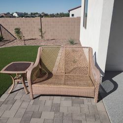 Wicker Love Seat And End Table 