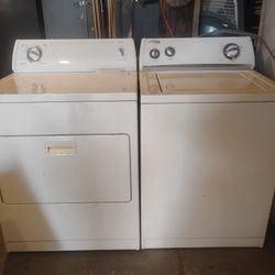 Whirlpool Washer And Electric Dryer Set 