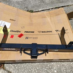 Reese TowPower Hitch - new, never used - $100 (Spring Hill)

