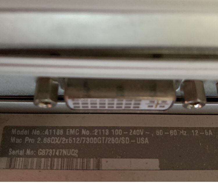 Mac Pro A1106