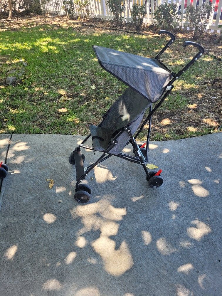 small stroller clean