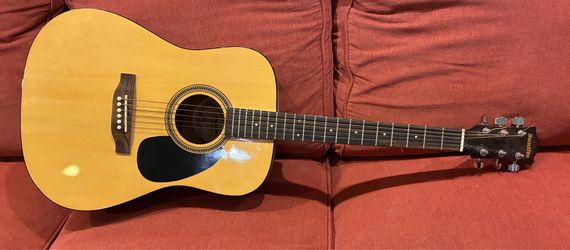 Sunlite acoustic guitar, GD-1800-G