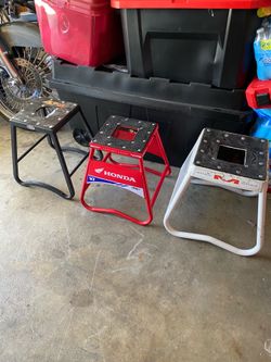 Dirt bike stands