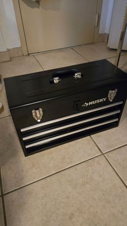 Husky 3‑Drawer Portable Tool Chest – Good Condition, Pickup Only