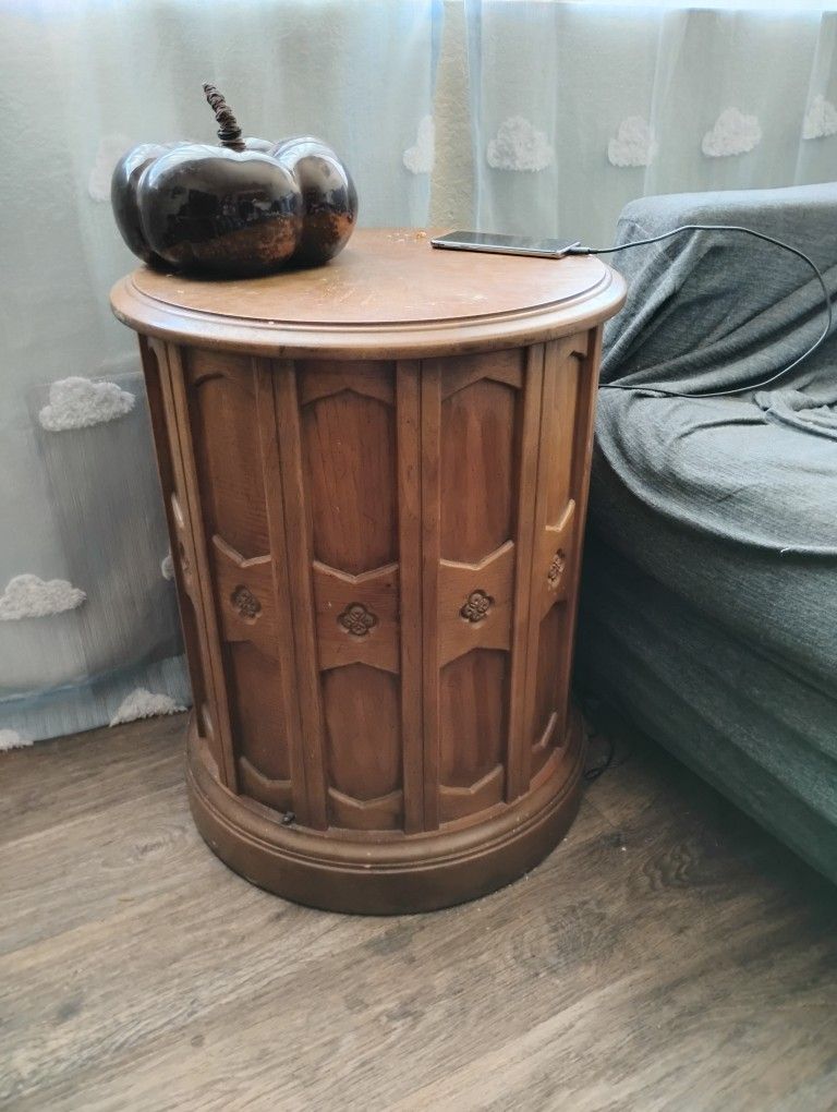 Vintage Round Drum Side Table with Storage – Solid Wood