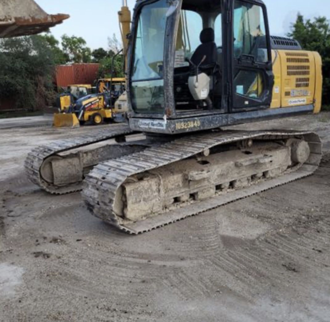 Kobelco SK210LC-10 Excavator