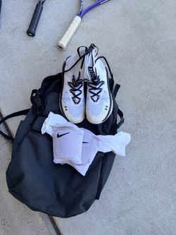 Under-armor e tennis shoes 7.5