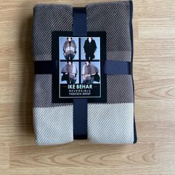 Ike Behar Reversible Fashion Wrap