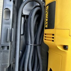 DEWALT 6.5 Amp Heavy Duty Plate Joiner Kit