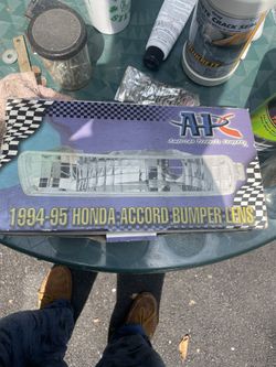 93-94 Honda Accord Bumper Lens 2