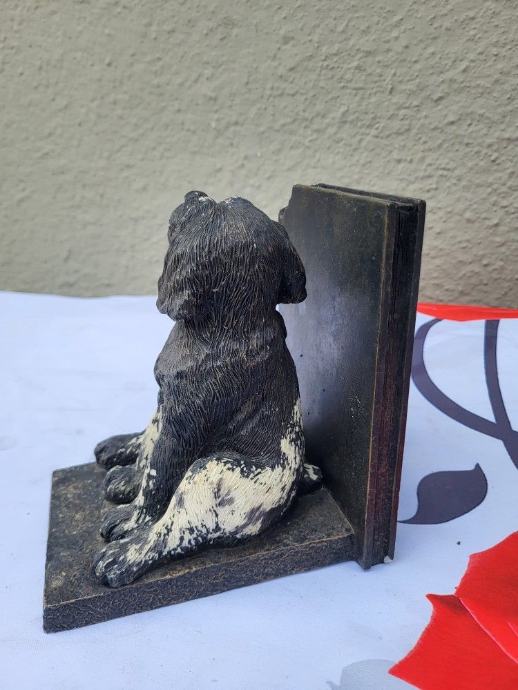 7" ONE PIECE VINTAGE DOG BOOKEND DECOR