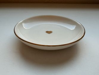 NEW Jewelry Holder / Organizer