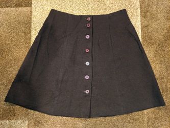 Ladies mini skirt (size 5)