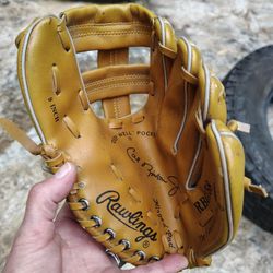 Youth Baseball Glove 