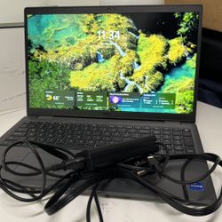 Dell Latitude 3550 BTX – Like New