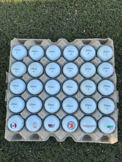 30 golf ⛳️ balls titleist prov1