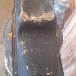 350 Chevrolet 86 To 99 Years Extra Capacity  Oil Pan 1 Piece Rear Seal Good Used Condition  Trucks Boat. 35th Ave And McDowell Phx 