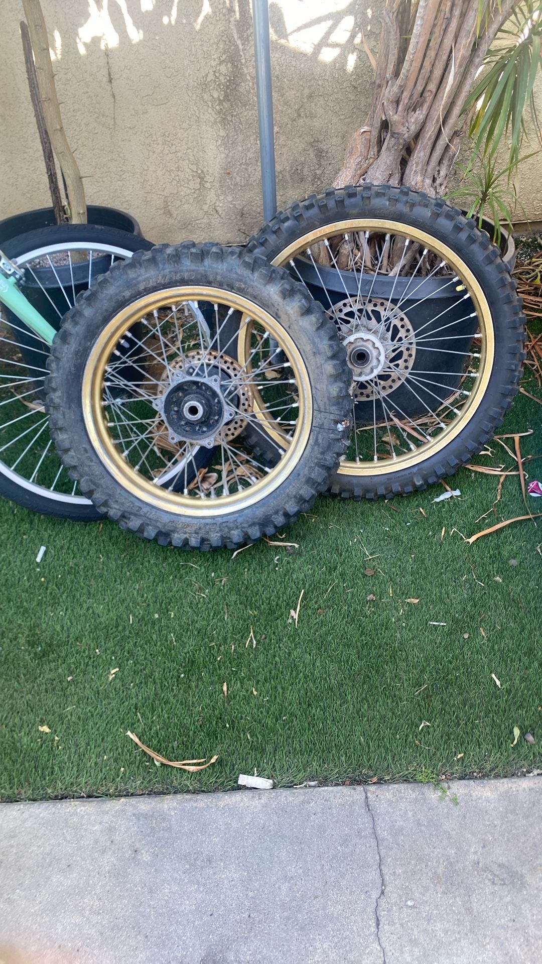 On Sale 150 Bike Rim And Tires