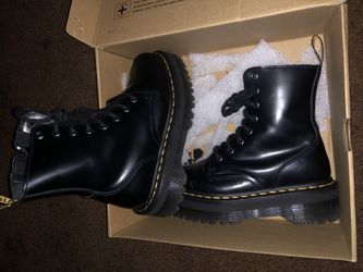 Dr. Martens Jadon Size 5 Women 