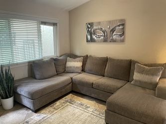 Sectional Couch