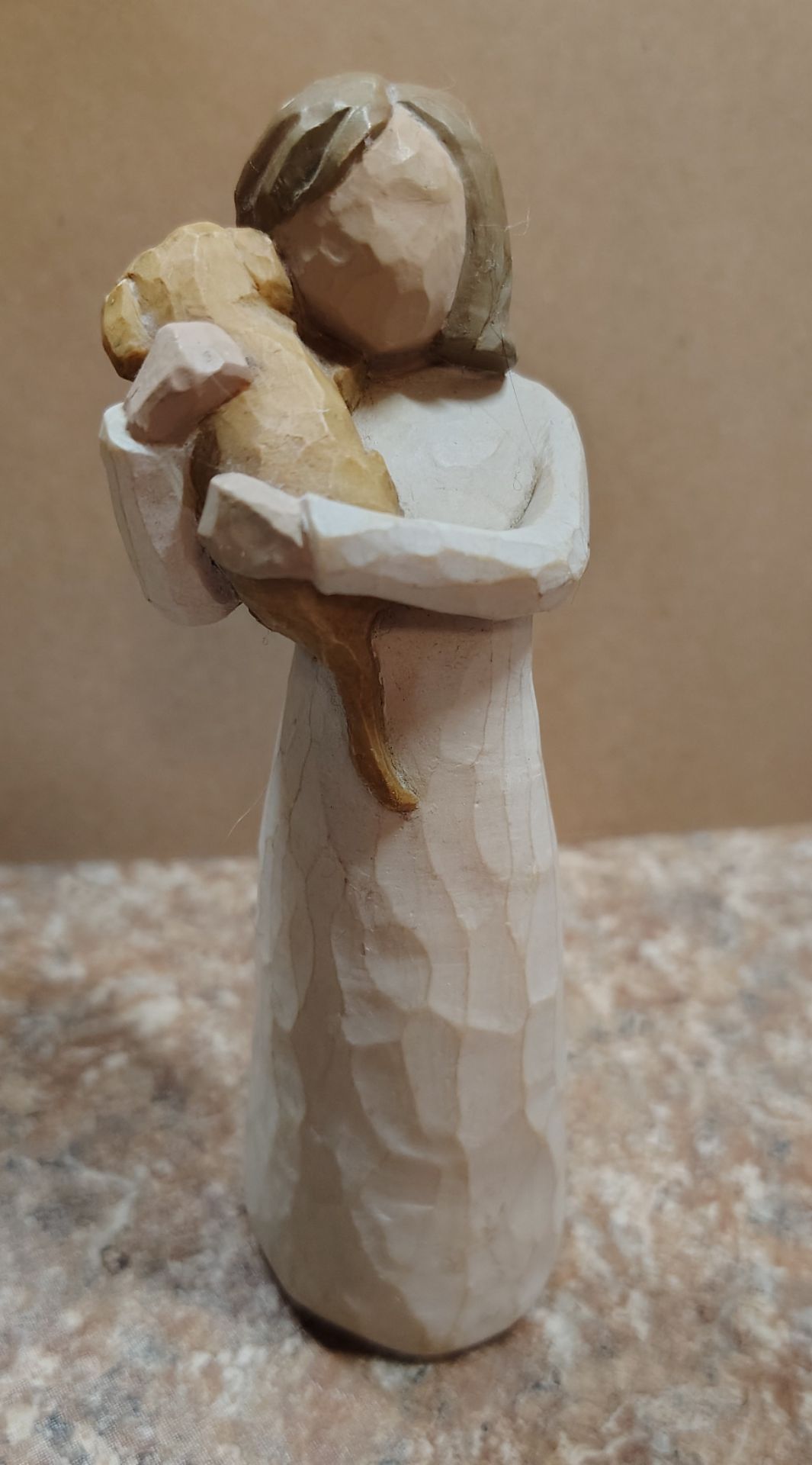 Vintage Willow Tree Angel of Friendship figurine (1999) Girl with Puppy