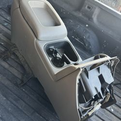 99-07 Classic Silverado Console