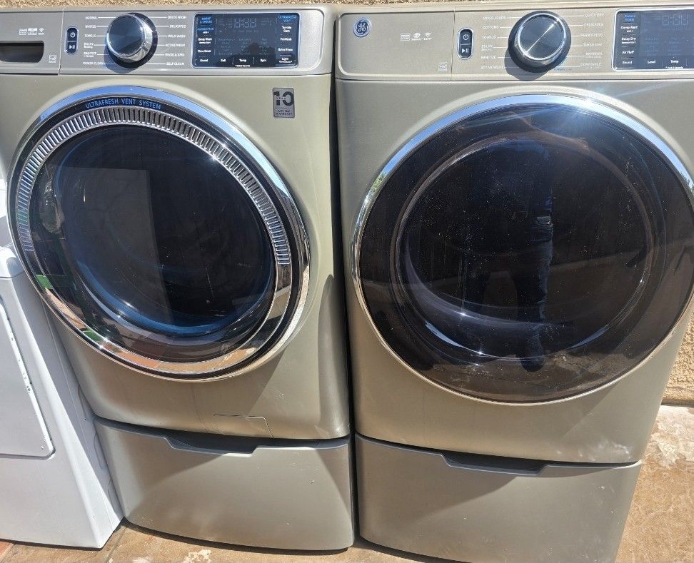 General Electric Washer And Dryer Gas Firm Price $750