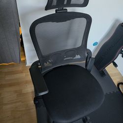 Office/gaming ergonomic chair **broken armrest**