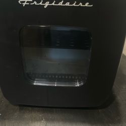 Frigidaire 12 Can 