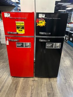Frigidaire 7.5 cu.ft Refrigerator Take It Home In Payments Please Read Description
