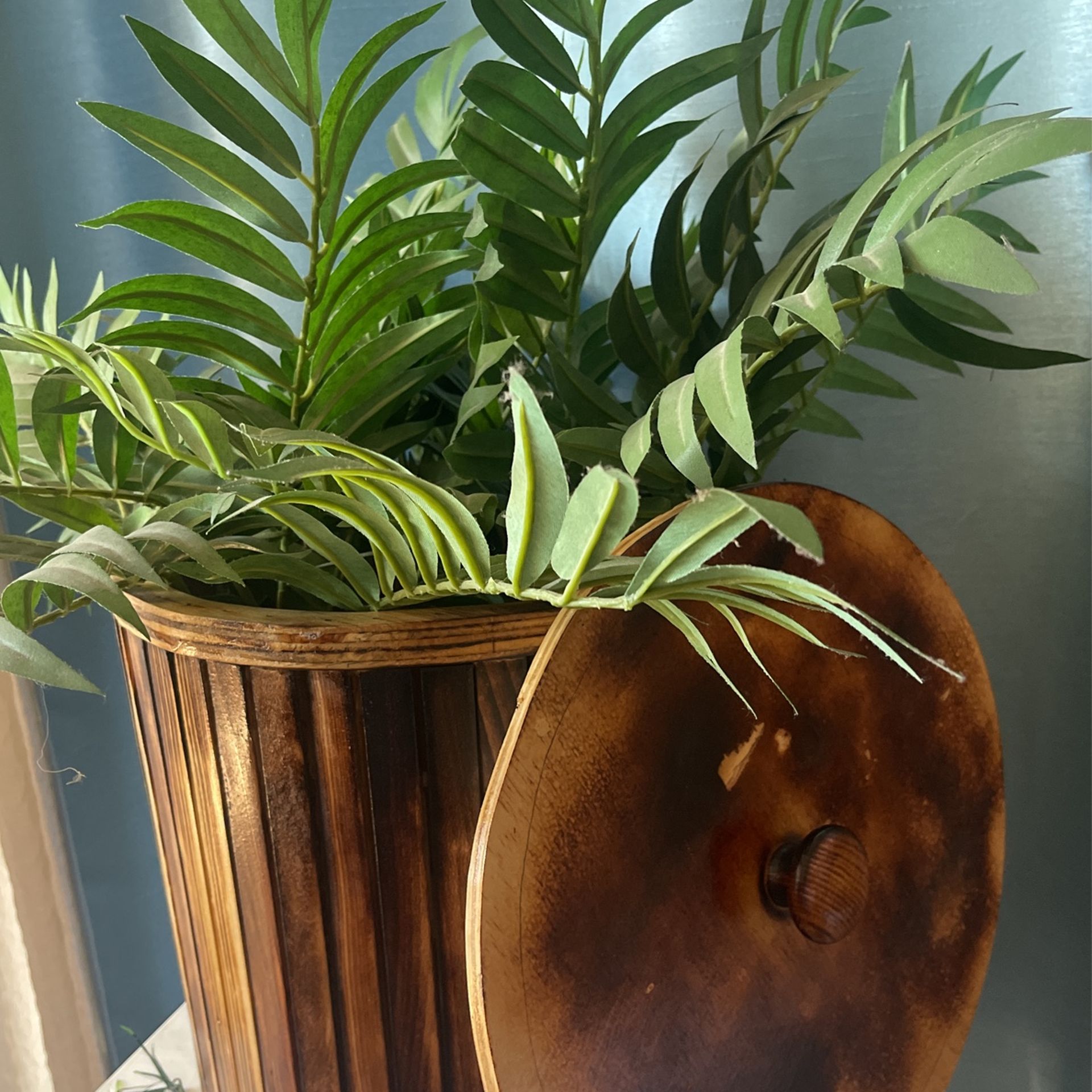 Rustic trash can with lid or could be used as planter