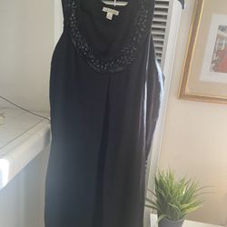 Black Embellished Neckline Sleeveless Cocktail Dress – Excellent Condition!