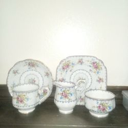 Vintage 1930 Royal Albert Bone China. Cash 