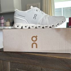 On Cloud 5  Shoes