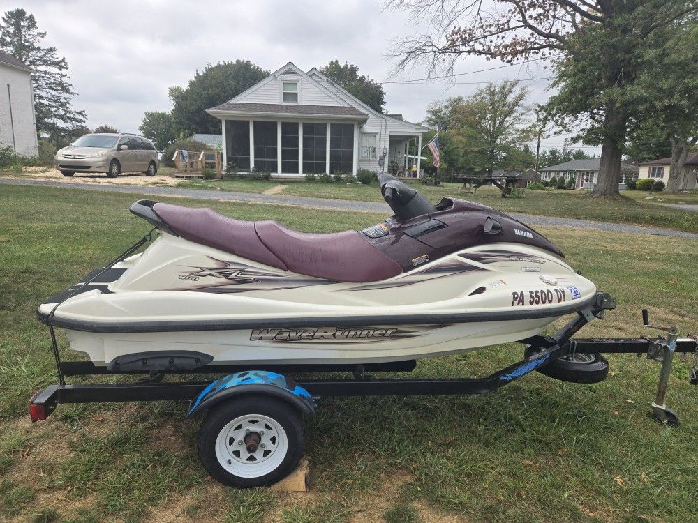 2000 Yamaha Wave Runner 800
