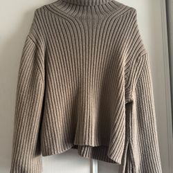 H&M woolen sweater