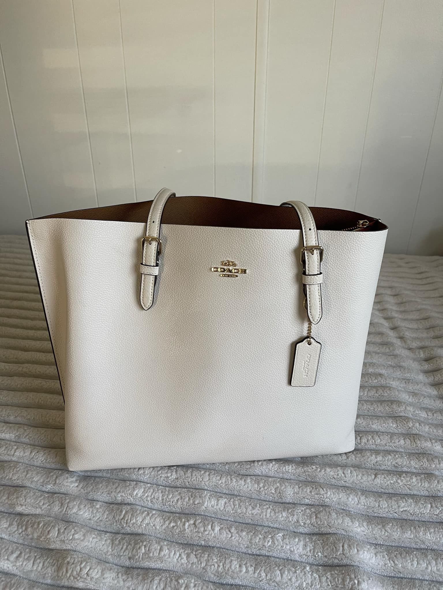 Coach Mollie Tote Bag in Gold/Chalk Light Saddle