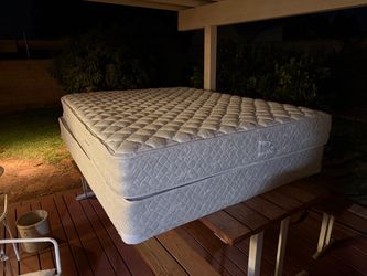 Queen Mattress and Box Spring Set