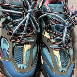 Balenciaga Tracks