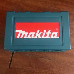 Makita - Rotary Hammer 