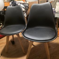 PLASTIC,LEATHER CUSHION WOODEN CHAIRS 