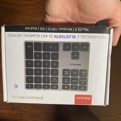 RECHARGEABLE BLUETOOTH 35-KEY NUMERIC KEYPAD