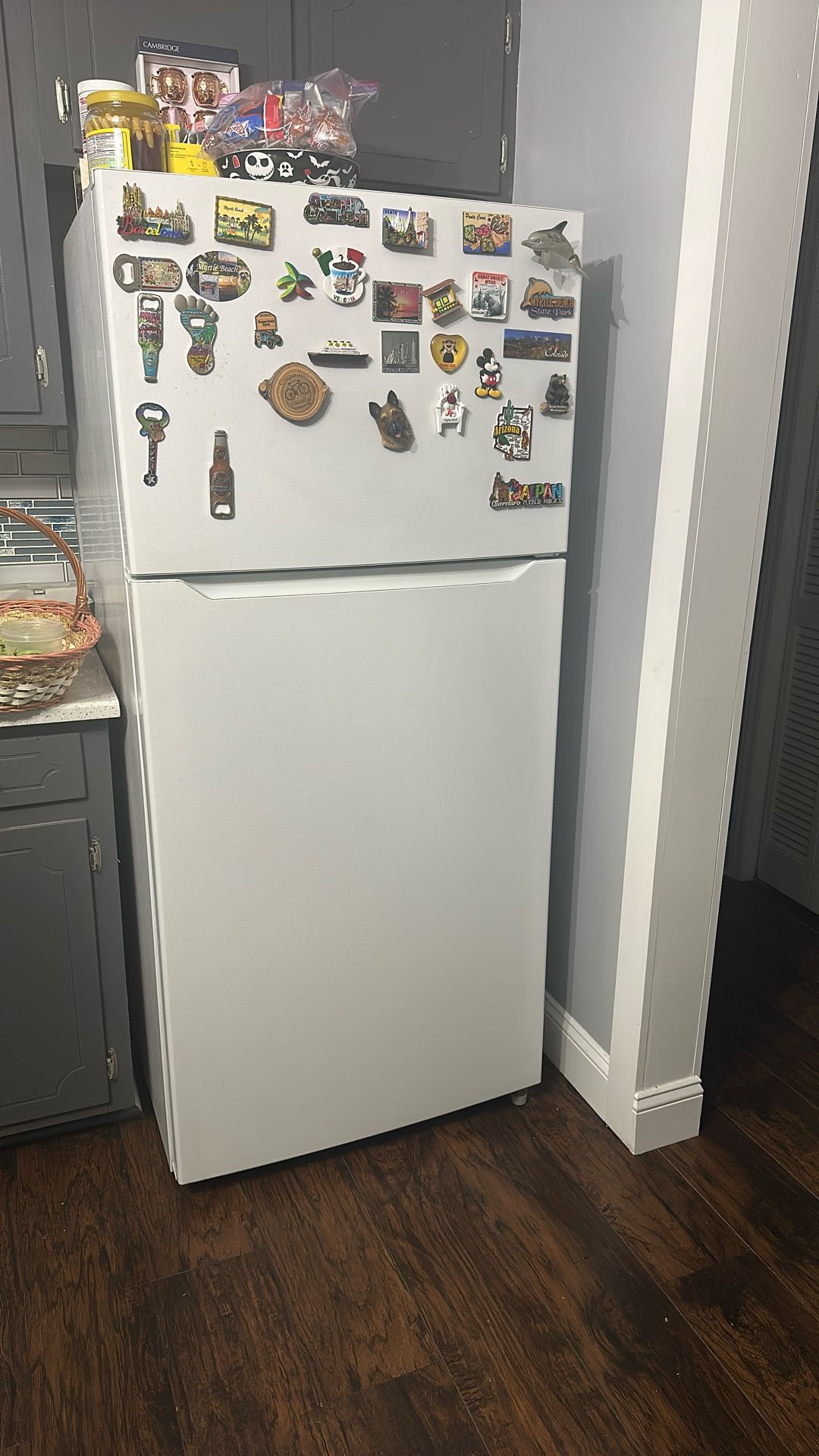 Refrigerator