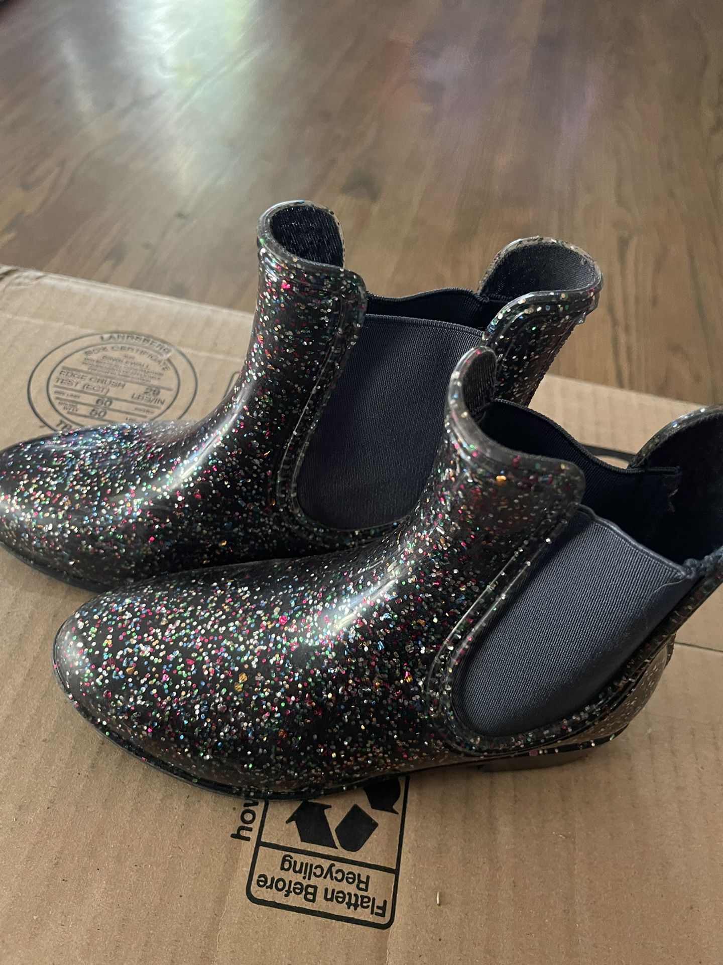 Kids Shoes, Rain Boots, Size 13